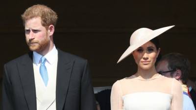 Принц Гарри и Меган Маркл нарушат королевские традиции на крестинах дочери