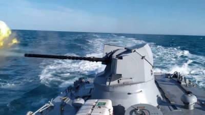 ВМС Украины провели учения у побережья Азовского моря