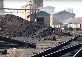 Завскладом продал украденный уголь за полмиллиарда сумов в Ферганской области