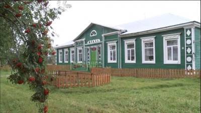 Школе в ижемской деревне Мошъюга присвоят имя ее бывшего директора Вениамина Пальшина