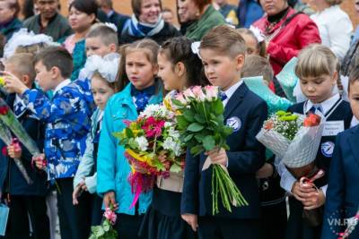 Линейки в честь 1 Сентября в Новосибирске пройдут на открытом воздухе