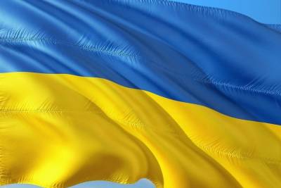 В офисе Зеленского назвали бессмысленной попытку построения демократии на Украине