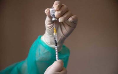 За сутки в Украине сделали почти 119 тысяч прививок против COVID-19