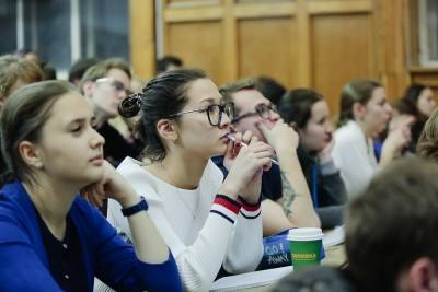 В Госдуме предложили поощрять работодателей за прием студентов