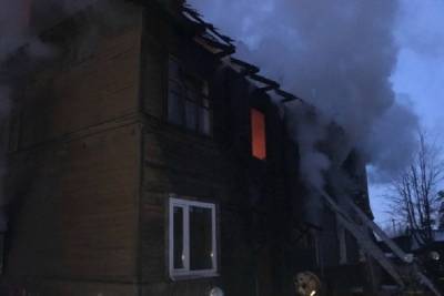 Человек сгорел в квартире в Селезнево