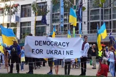 После падения Кабула строить демократию на Украине смысла нет — Арестович