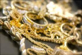 18-летняя домушница вынесла золотых украшений на 24 млн сумов в Ташкенте