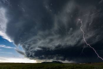 Сильнейшая буря обрушится на Вологодскую область