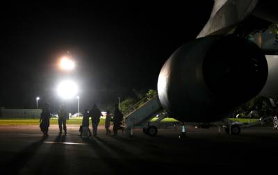 Украина отправила в Афганистан еще один самолет для эвакуации граждан