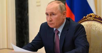 Путин выразил соболезнования родным погибших летчиков Ил-112В