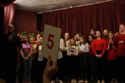 Псковских школьников приглашают принять участие в играх КВН