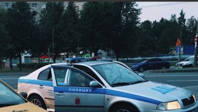В Петербурге задержали таксиста-нелегала, сбившего инспектора