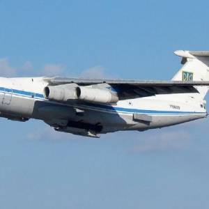 Украинский самолет в Омане ждет разрешения на безопасную эвакуацию людей из Афганистана
