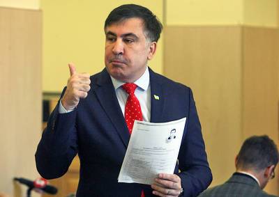 Саакашвили пообещали комфортабельную камеру с коллекцией галстуков