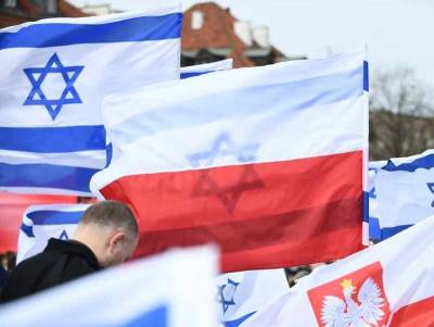 Польша обвинила Израиль во лжи про уничтожение евреев