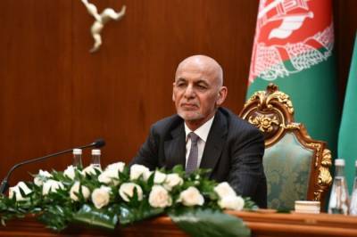 Бежавший из Афганистана президент Гани украл из казны 169$ миллионов