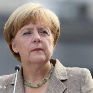На встрече с Путиным Меркель планирует обсудить Украину и Афганистан