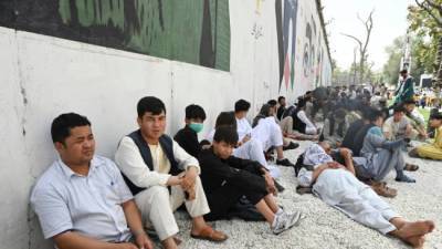 Около 200 этнических казахов вывезут из Афганистана — поручение Токаева