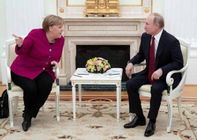 В Берлине рассказали, что Меркель хочет обсудить с Путиным