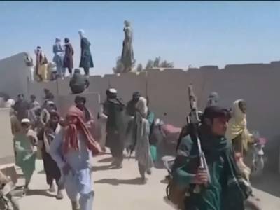 СМИ: Талибы устроили в Афганистане публичные казни (видео)
