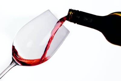 Красное вино: польза и вред для здоровья человека