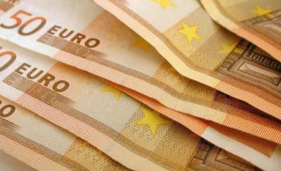 Эксперт прокомментировала снижение курса евро до 86 рублей