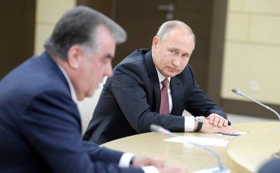 Путин обсудил с президентом Таджикистана ситуацию в Афганистане
