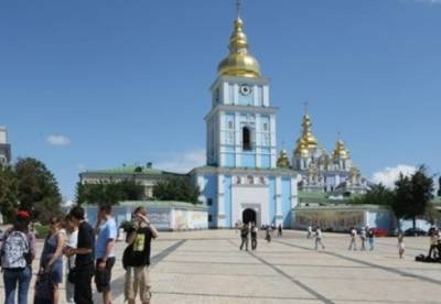 Поток туристов в Украину увеличился на 9%