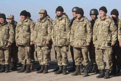 Украинские офицеры не в состоянии управлять личным составом — НМ ЛНР