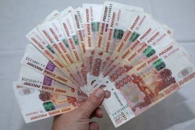 Росстат озвучил среднемесячную зарплату в стране: 58 782 рубля
