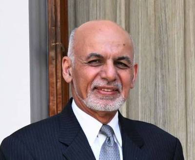 Сбежавший из Афганистана президент Гани намерен вернуться обратно