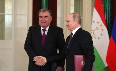 Владимир Путин обсудил ситуацию в Афганистане с президентом Таджикистана Эмомали Рахмоном