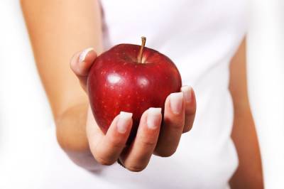 Диетолог раскрыла секреты употребления яблок