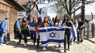 Израильский гид о запрете поездок школьников в Польшу: "Устроим экскурсии в Украину"