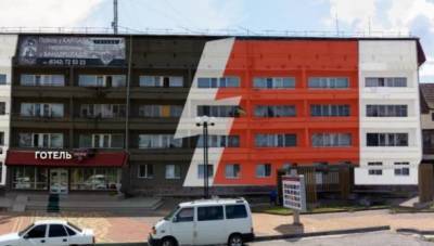 "В националистическом стиле": На Украине решили применить символику СС в оформлении отеля