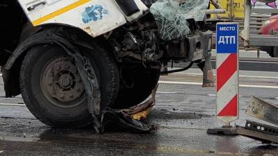 Четыре человека погибли при ДТП с грузовиками в Новосибирской области