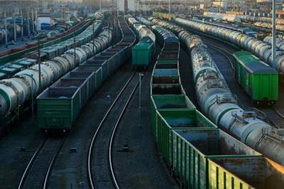 На границе Донского региона с Украиной заметили несколько десятков поездов