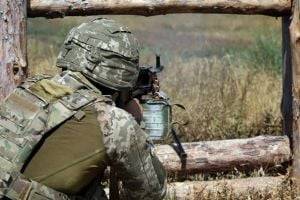 На Донбассе ОБСЕ заметила десятки единиц военной техники оккупантов