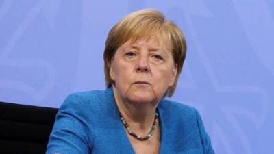Украинский экономист обвинил Меркель в «краже» газа: «Развели по классике»
