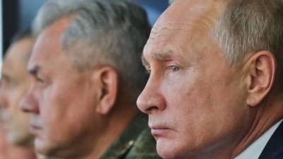 Кандидаты в Госдуму от "Единой России" отправлены на карантин перед встречей с Путиным