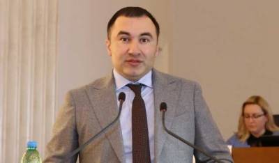 Подозреваемого во взяточничестве Товмасяна уволили с поста главы Харьковского облсовета