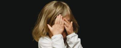 Минздрав России назвал две причины активного заражения детей ковидом