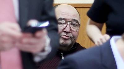 Суд продлил арест бизнесмену Борису Шпигелю по делу о взятке