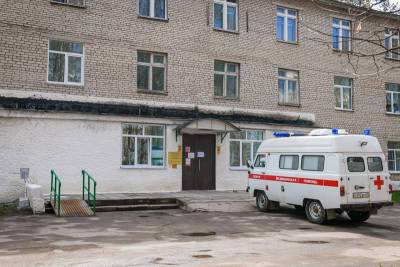 В Краснинском районе завершается ремонт учреждений здравоохранения