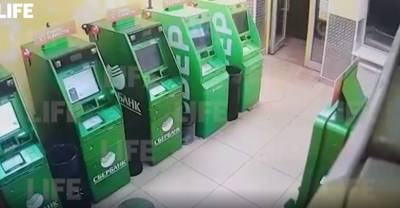 В Подмосковье таксист взорвал банкоматы ради денег, но ничего не получил