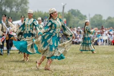 В казанском парке Горького горожан научат татарскому народному танцу