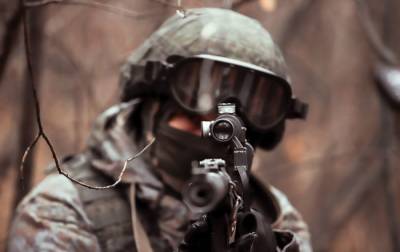 На Донбассе снайпер убил украинского военного: стало известно его имя