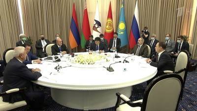 Михаил Мишустин прибыл в Киргизию на заседание Евразийского межправительственного совета