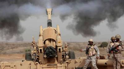 Арабская коалиция и йеменская армия атакуют позиции хуситов