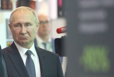 Как «Единая Россия» пытается спасти свой рейтинг при помощи Путина, но лишь топит президента. Цифры